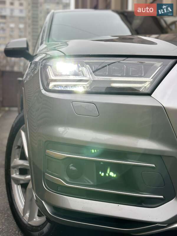 Внедорожник / Кроссовер Audi Q7 2017 в Харькове фото 2 Внедорожник / Кроссовер Audi Q7 2017 в Харькове