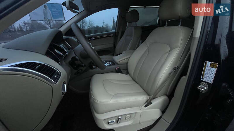Внедорожник / Кроссовер Audi Q7 2010 в Хмельницком