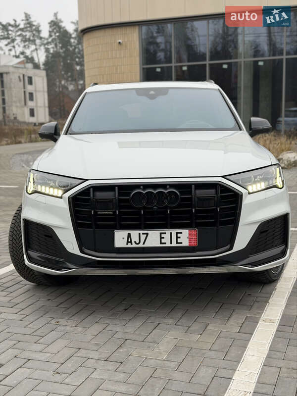 Внедорожник / Кроссовер Audi Q7 2021 в Киеве фото 6 Внедорожник / Кроссовер Audi Q7 2021 в Киеве