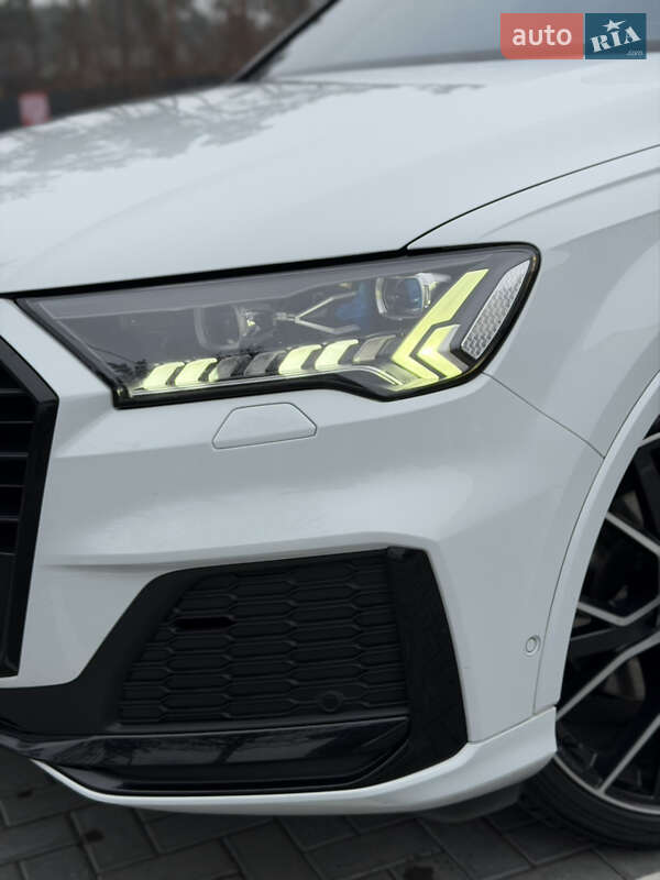 Внедорожник / Кроссовер Audi Q7 2021 в Киеве фото 19 Внедорожник / Кроссовер Audi Q7 2021 в Киеве