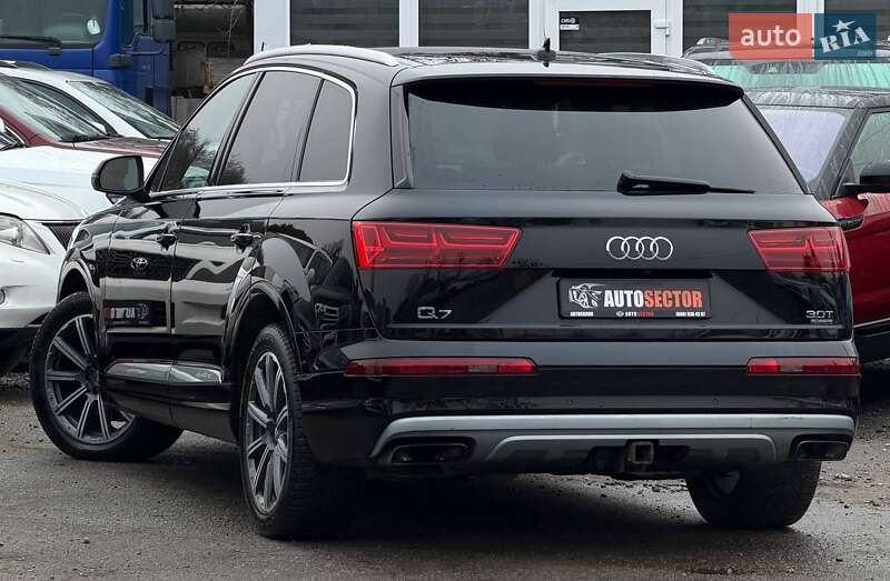 Позашляховик / Кросовер Audi Q7 2016 в Харкові