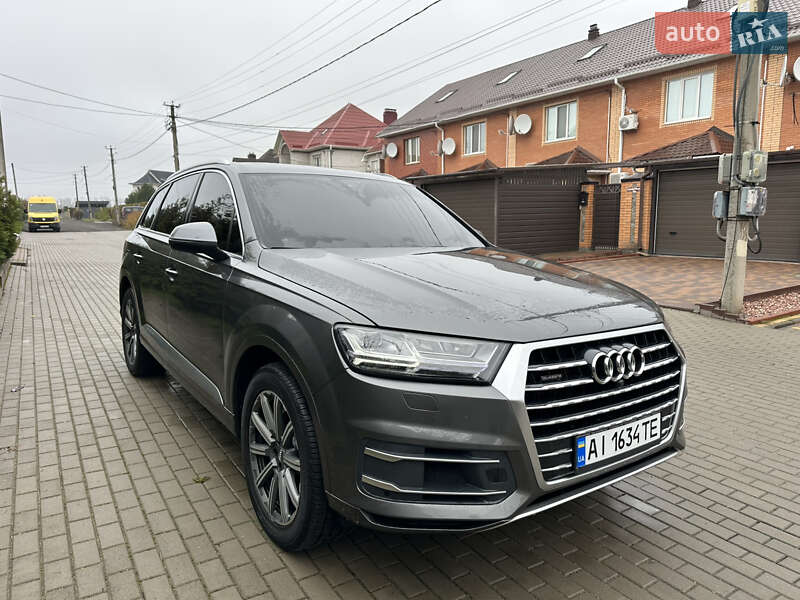 Внедорожник / Кроссовер Audi Q7 2019 в Белой Церкви