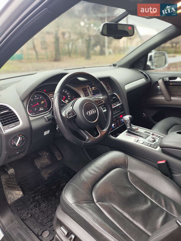 Позашляховик / Кросовер Audi Q7 2014 в Вінниці