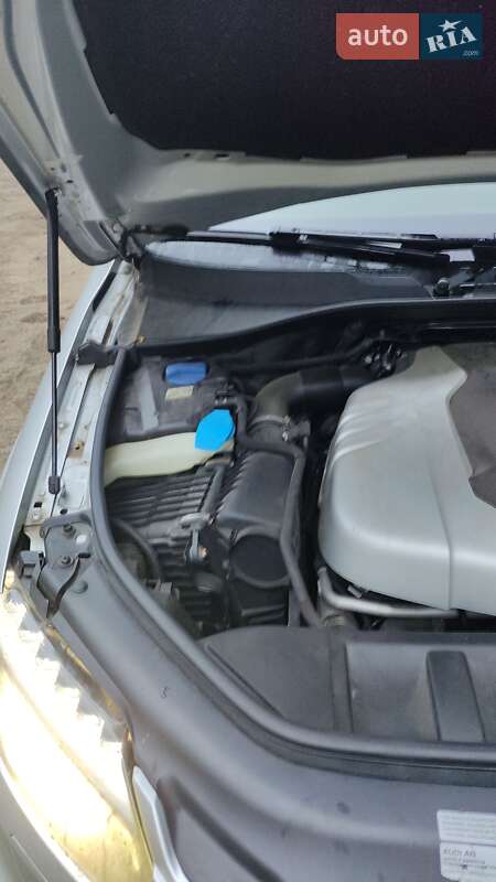 Позашляховик / Кросовер Audi Q7 2014 в Вінниці