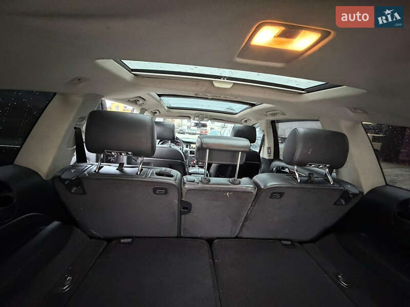Позашляховик / Кросовер Audi Q7 2011 в Львові