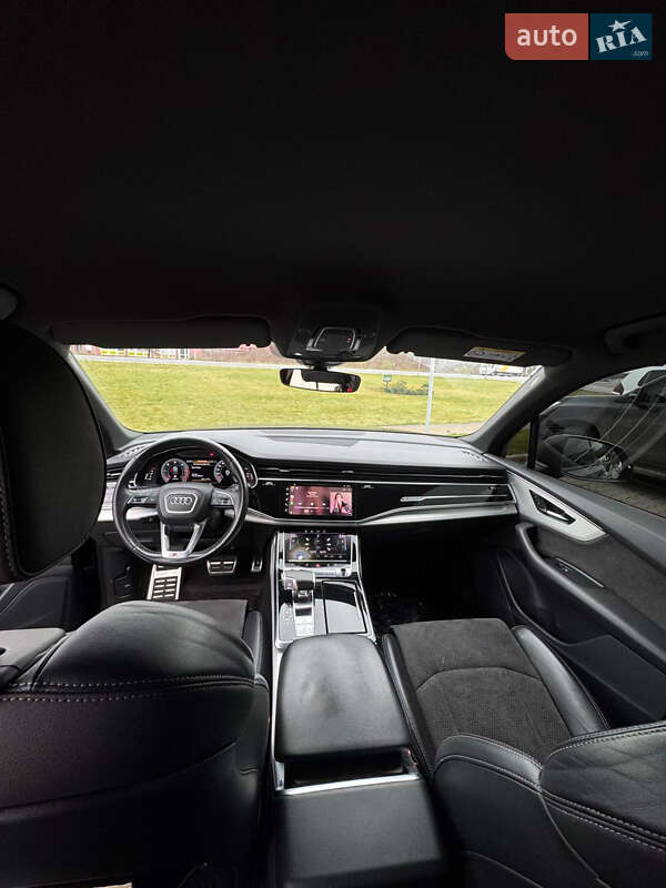 Позашляховик / Кросовер Audi Q7 2021 в Житомирі