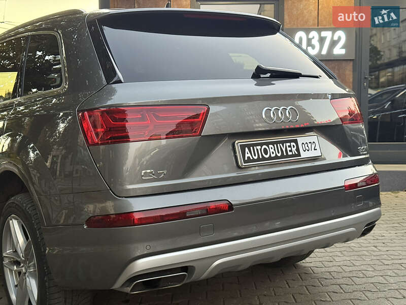 Позашляховик / Кросовер Audi Q7 2016 в Чернівцях фото 8 Позашляховик / Кросовер Audi Q7 2016 в Чернівцях