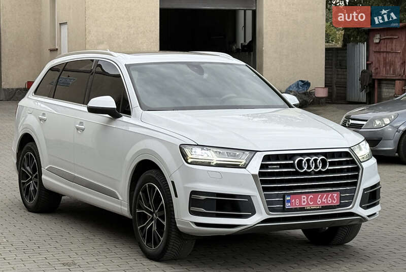 Внедорожник / Кроссовер Audi Q7 2017 в Кривом Роге фото 4 Внедорожник / Кроссовер Audi Q7 2017 в Кривом Роге