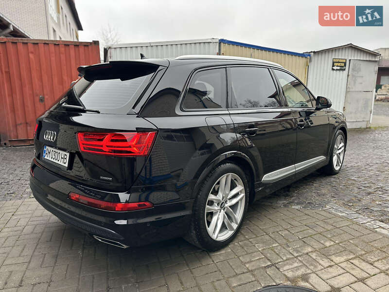 Внедорожник / Кроссовер Audi Q7 2019 в Житомире