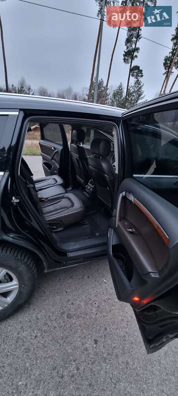 Позашляховик / Кросовер Audi Q7 2010 в Охтирці