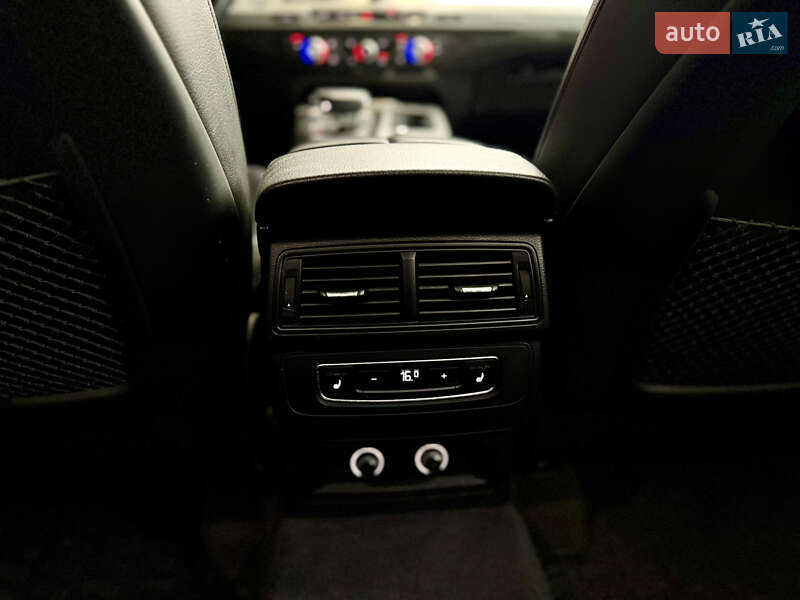 Позашляховик / Кросовер Audi Q7 2019 в Києві