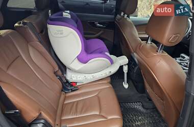 Внедорожник / Кроссовер Audi Q7 2015 в Киеве