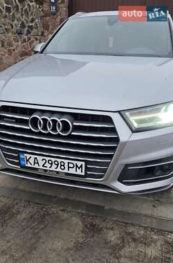 Внедорожник / Кроссовер Audi Q7 2015 в Киеве