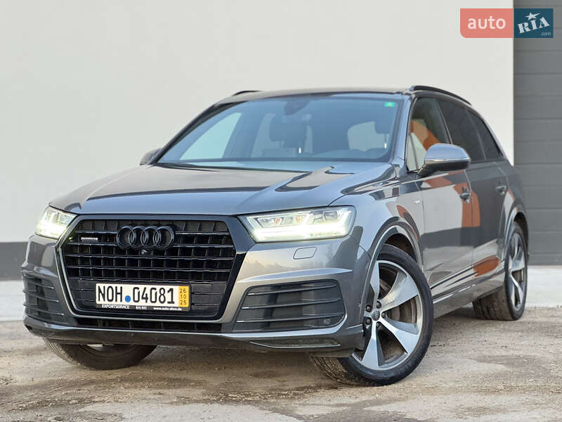 Позашляховик / Кросовер Audi Q7 2016 в Рівному
