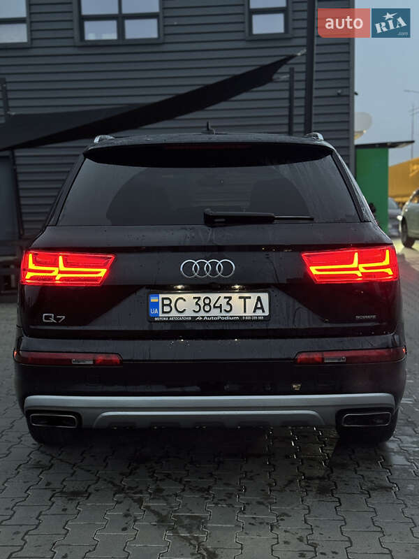 Внедорожник / Кроссовер Audi Q7 2017 в Киеве фото 8 Внедорожник / Кроссовер Audi Q7 2017 в Киеве