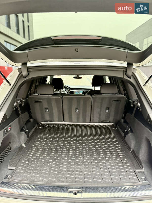 Внедорожник / Кроссовер Audi Q7 2020 в Львове