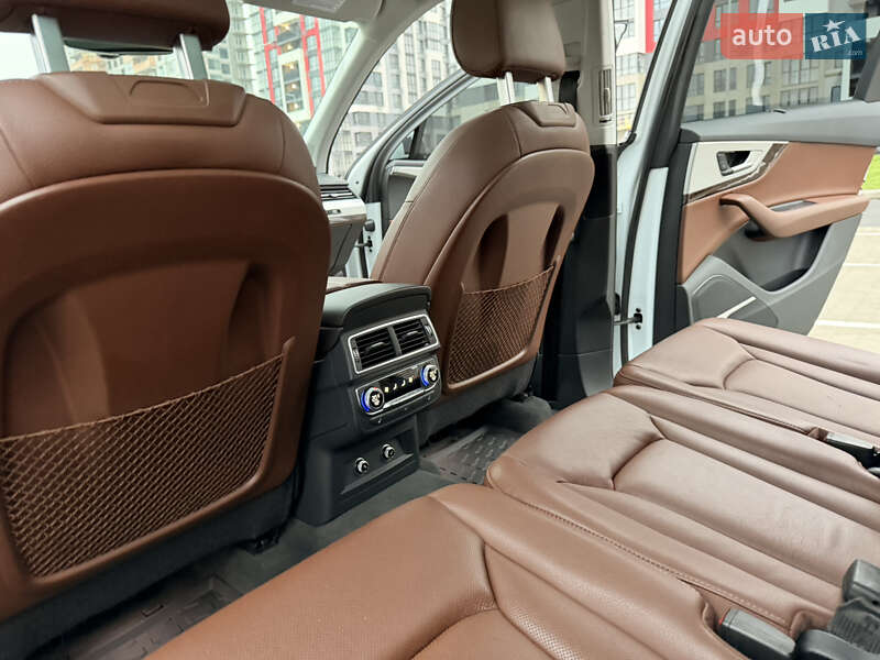 Внедорожник / Кроссовер Audi Q7 2019 в Киеве фото 55 Внедорожник / Кроссовер Audi Q7 2019 в Киеве