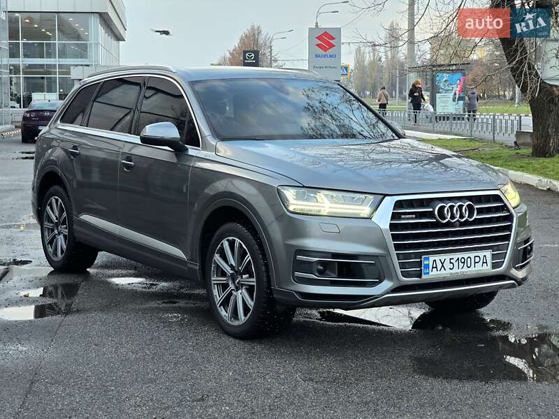 Внедорожник / Кроссовер Audi Q7 2016 в Харькове фото 11 Внедорожник / Кроссовер Audi Q7 2016 в Харькове