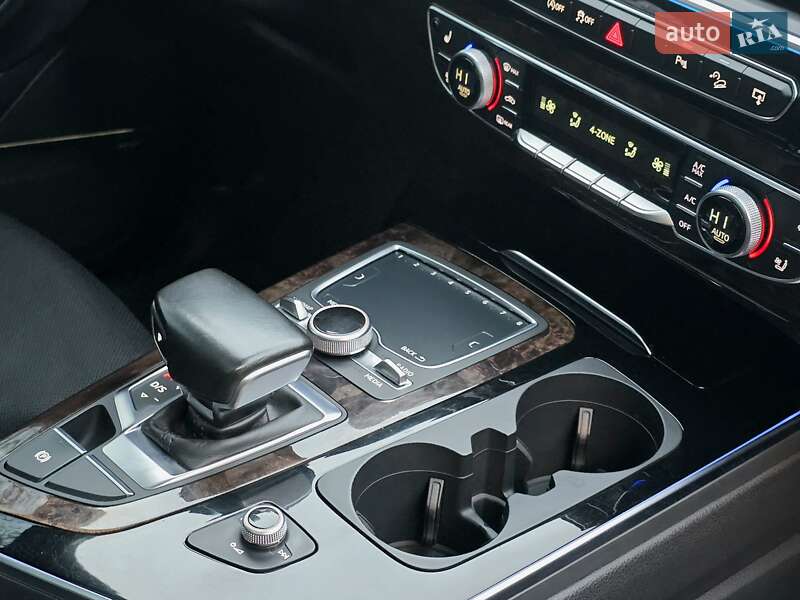 Внедорожник / Кроссовер Audi Q7 2016 в Харькове фото 39 Внедорожник / Кроссовер Audi Q7 2016 в Харькове