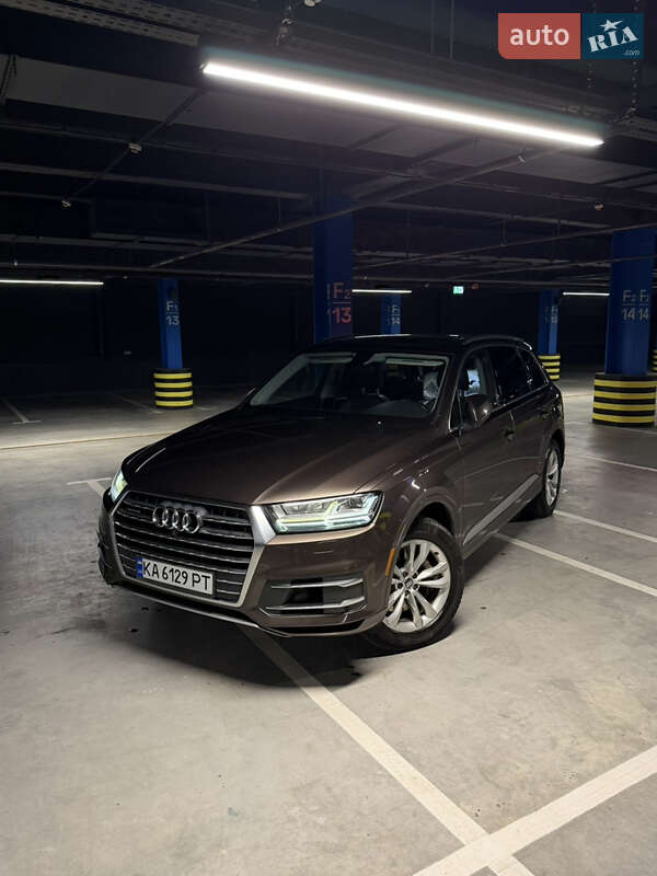 Audi Q7 2016