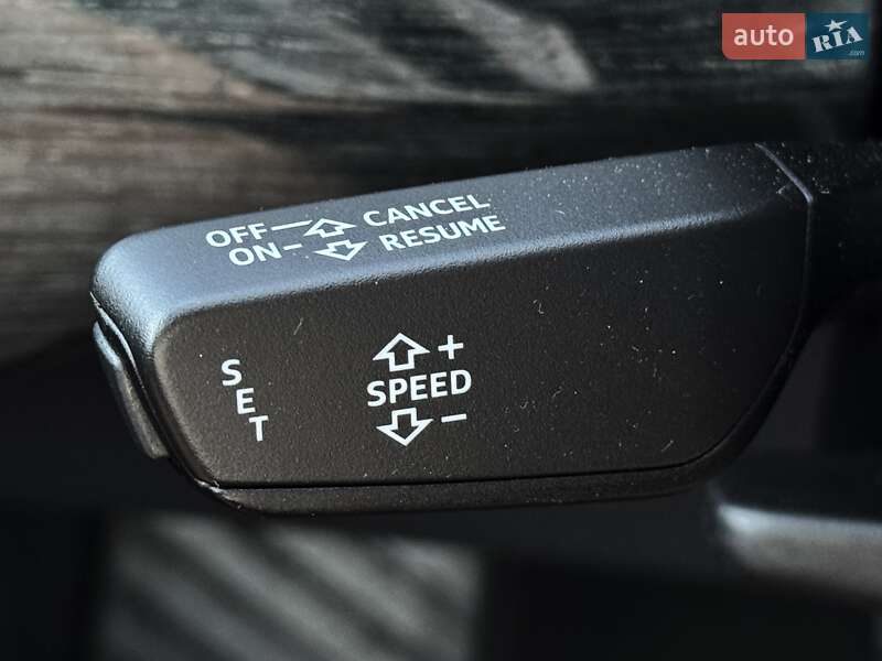 Внедорожник / Кроссовер Audi Q7 2016 в Днепре