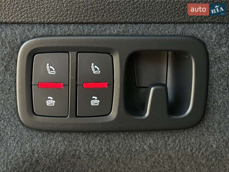 Внедорожник / Кроссовер Audi Q7 2016 в Днепре