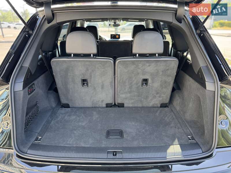 Внедорожник / Кроссовер Audi Q7 2016 в Днепре