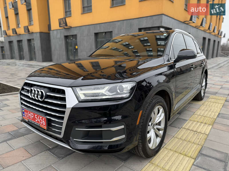 Позашляховик / Кросовер Audi Q7 2017 в Запоріжжі