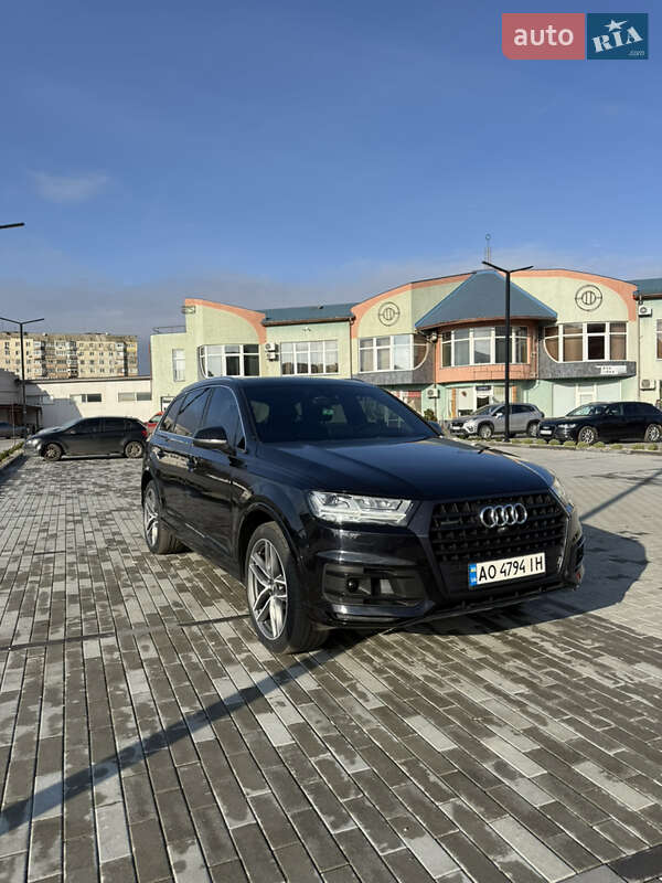 Внедорожник / Кроссовер Audi Q7 2016 в Ужгороде фото 5 Внедорожник / Кроссовер Audi Q7 2016 в Ужгороде