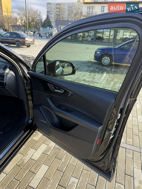 Внедорожник / Кроссовер Audi Q7 2016 в Ужгороде фото 22 Внедорожник / Кроссовер Audi Q7 2016 в Ужгороде