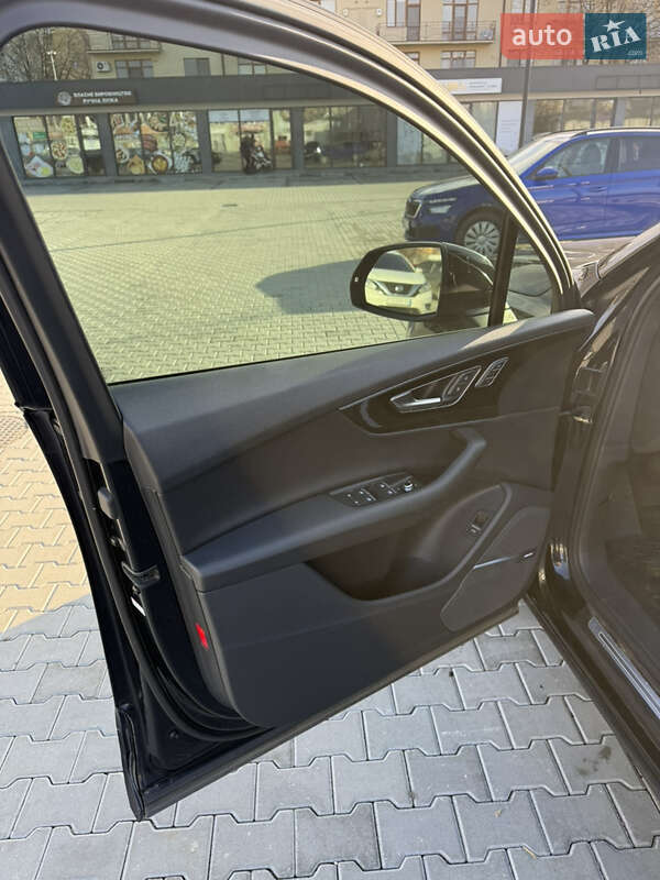 Внедорожник / Кроссовер Audi Q7 2016 в Ужгороде фото 26 Внедорожник / Кроссовер Audi Q7 2016 в Ужгороде