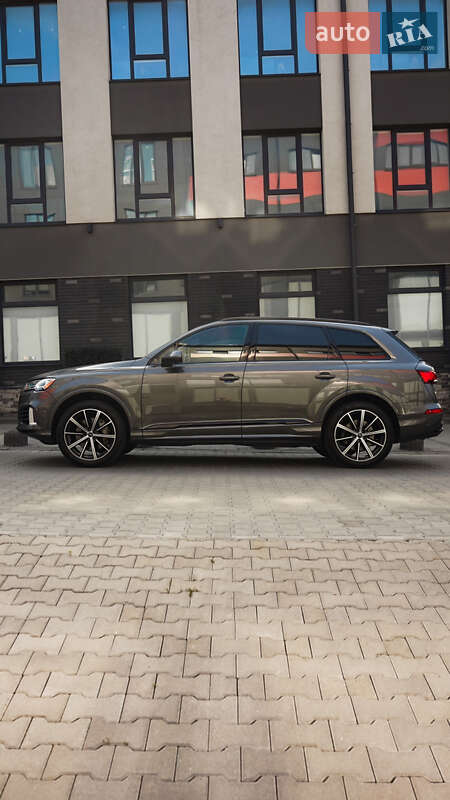 Внедорожник / Кроссовер Audi Q7 2019 в Львове