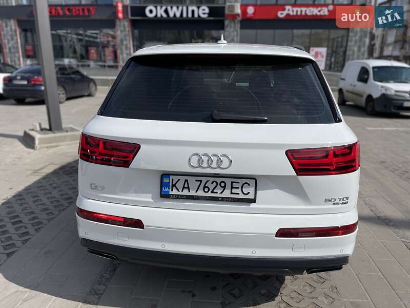 Внедорожник / Кроссовер Audi Q7 2018 в Киеве фото 12 Внедорожник / Кроссовер Audi Q7 2018 в Киеве