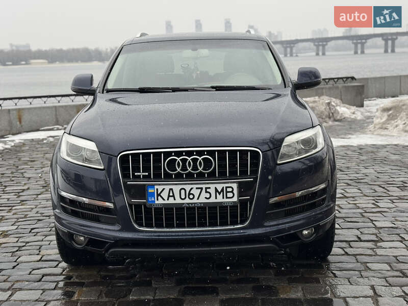 Audi Q7 2013