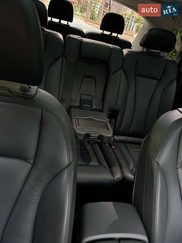 Внедорожник / Кроссовер Audi Q7 2018 в Львове фото 39 Внедорожник / Кроссовер Audi Q7 2018 в Львове