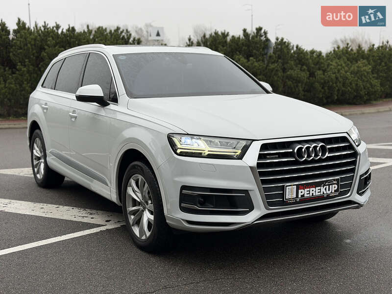 Audi Q7 2016