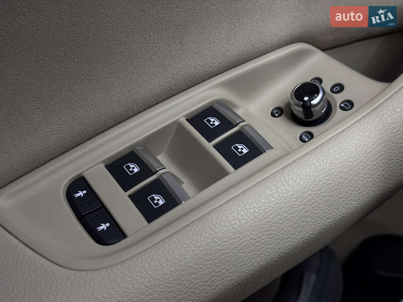 Внедорожник / Кроссовер Audi Q7 2015 в Киеве фото 32 Внедорожник / Кроссовер Audi Q7 2015 в Киеве