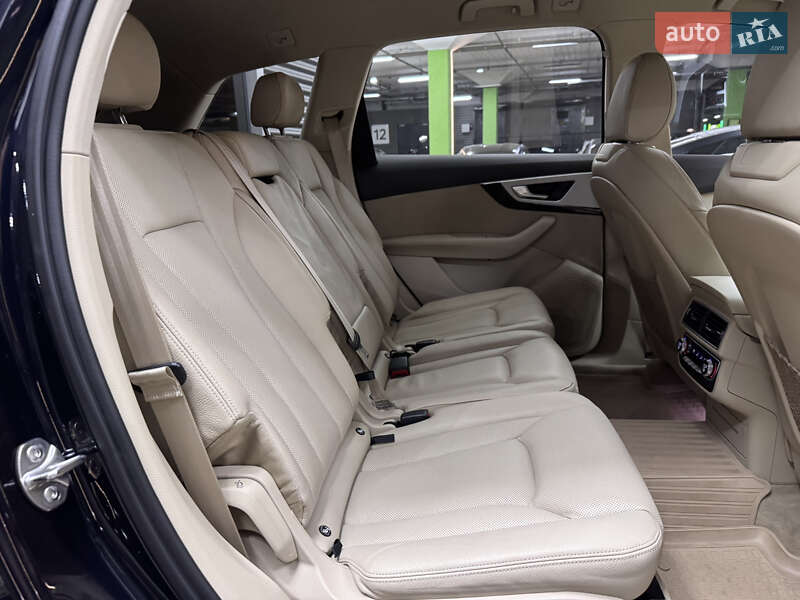 Внедорожник / Кроссовер Audi Q7 2015 в Киеве фото 37 Внедорожник / Кроссовер Audi Q7 2015 в Киеве