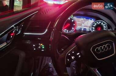 Позашляховик / Кросовер Audi Q7 2015 в Дніпрі