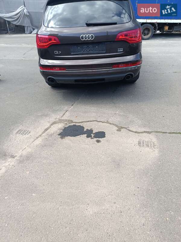 Внедорожник / Кроссовер Audi Q7 2011 в Киеве