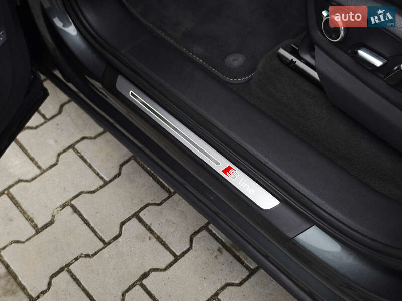 Внедорожник / Кроссовер Audi Q7 2015 в Дубно