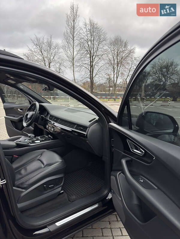 Внедорожник / Кроссовер Audi Q7 2018 в Коломые