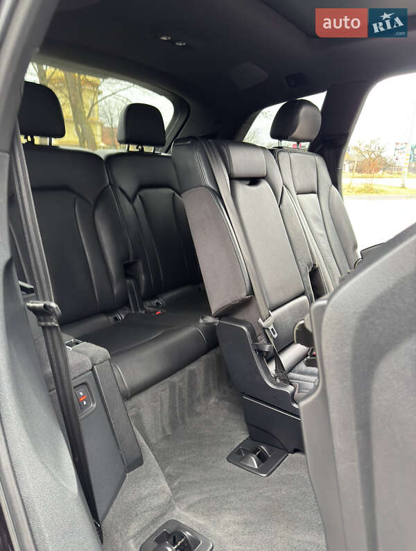 Внедорожник / Кроссовер Audi Q7 2018 в Коломые