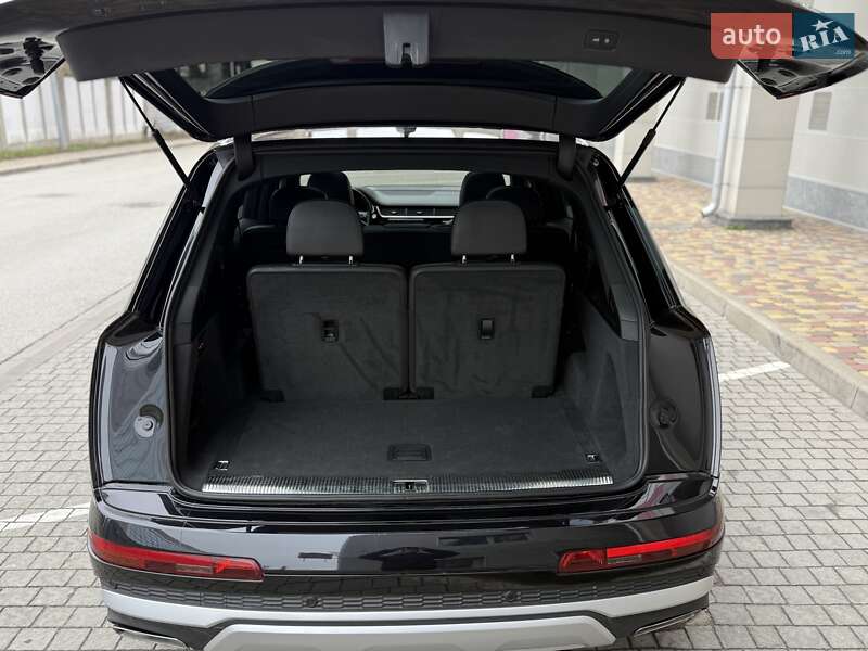 Внедорожник / Кроссовер Audi Q7 2016 в Запорожье фото 45 Внедорожник / Кроссовер Audi Q7 2016 в Запорожье