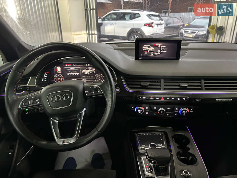 Внедорожник / Кроссовер Audi Q7 2015 в Казатине фото 56 Внедорожник / Кроссовер Audi Q7 2015 в Казатине