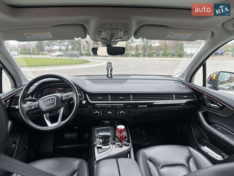 Позашляховик / Кросовер Audi Q7 2017 в Ізмаїлі