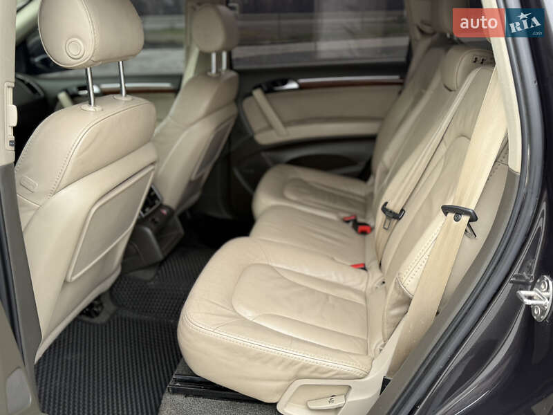 Внедорожник / Кроссовер Audi Q7 2006 в Черновцах фото 45 Внедорожник / Кроссовер Audi Q7 2006 в Черновцах