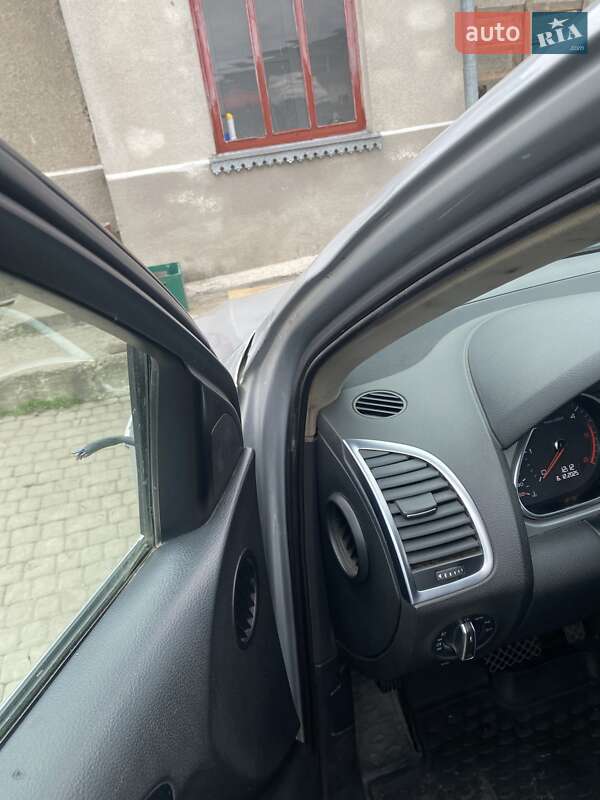 Внедорожник / Кроссовер Audi Q7 2013 в Хмельницком фото 16 Внедорожник / Кроссовер Audi Q7 2013 в Хмельницком