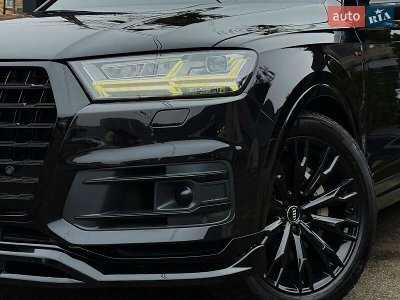 Позашляховик / Кросовер Audi Q7 2018 в Києві фото 7 Позашляховик / Кросовер Audi Q7 2018 в Києві