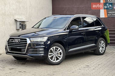 Внедорожник / Кроссовер Audi Q7 2017 в Киеве